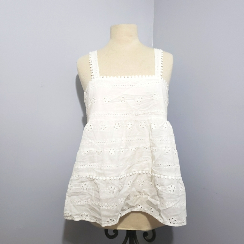 100% Cotton  White Eyelet size M  Women' tank sleeveless top NEW